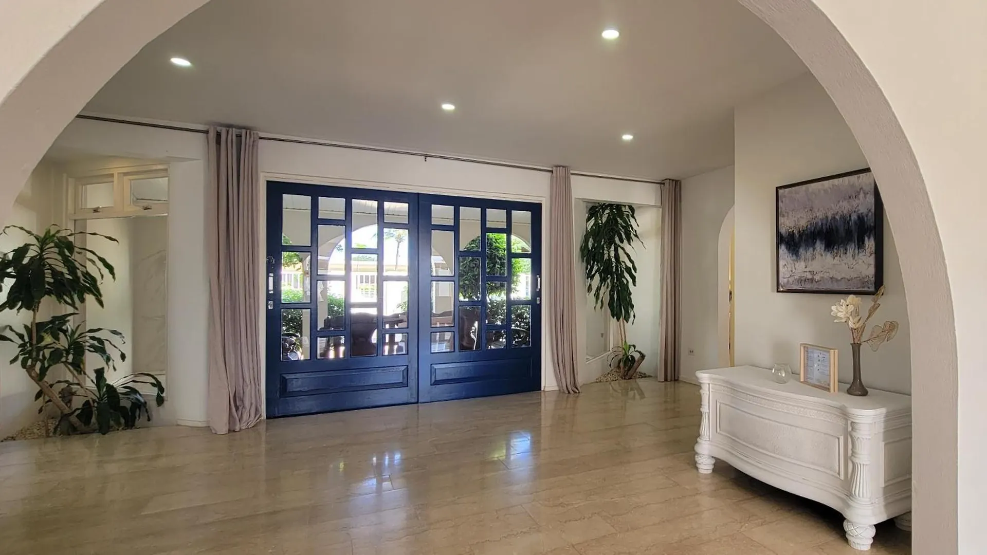 アパート Bubali Residence パームビーチ